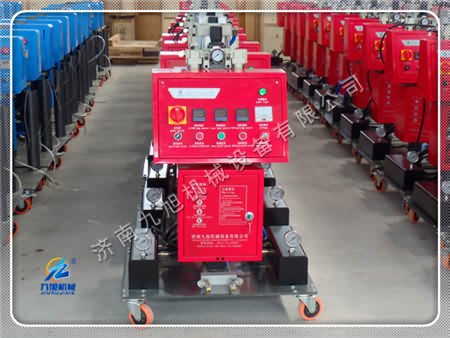 聚氨酯高壓發(fā)泡機(jī)|聚氨酯發(fā)泡機(jī)在高溫下的影響